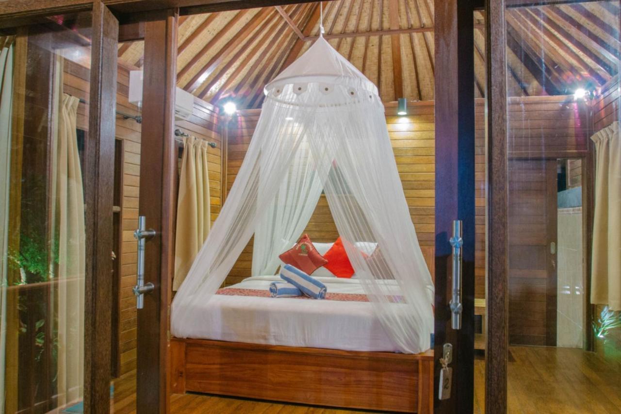 Garden Cottage Lembongan & Hostel Нуса Лембонган Екстериор снимка