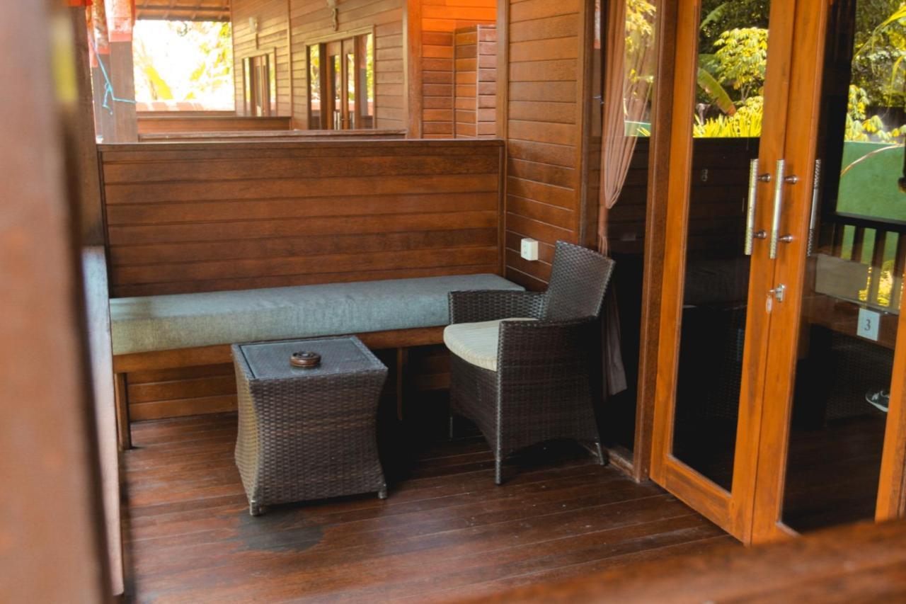 Garden Cottage Lembongan & Hostel Нуса Лембонган Екстериор снимка