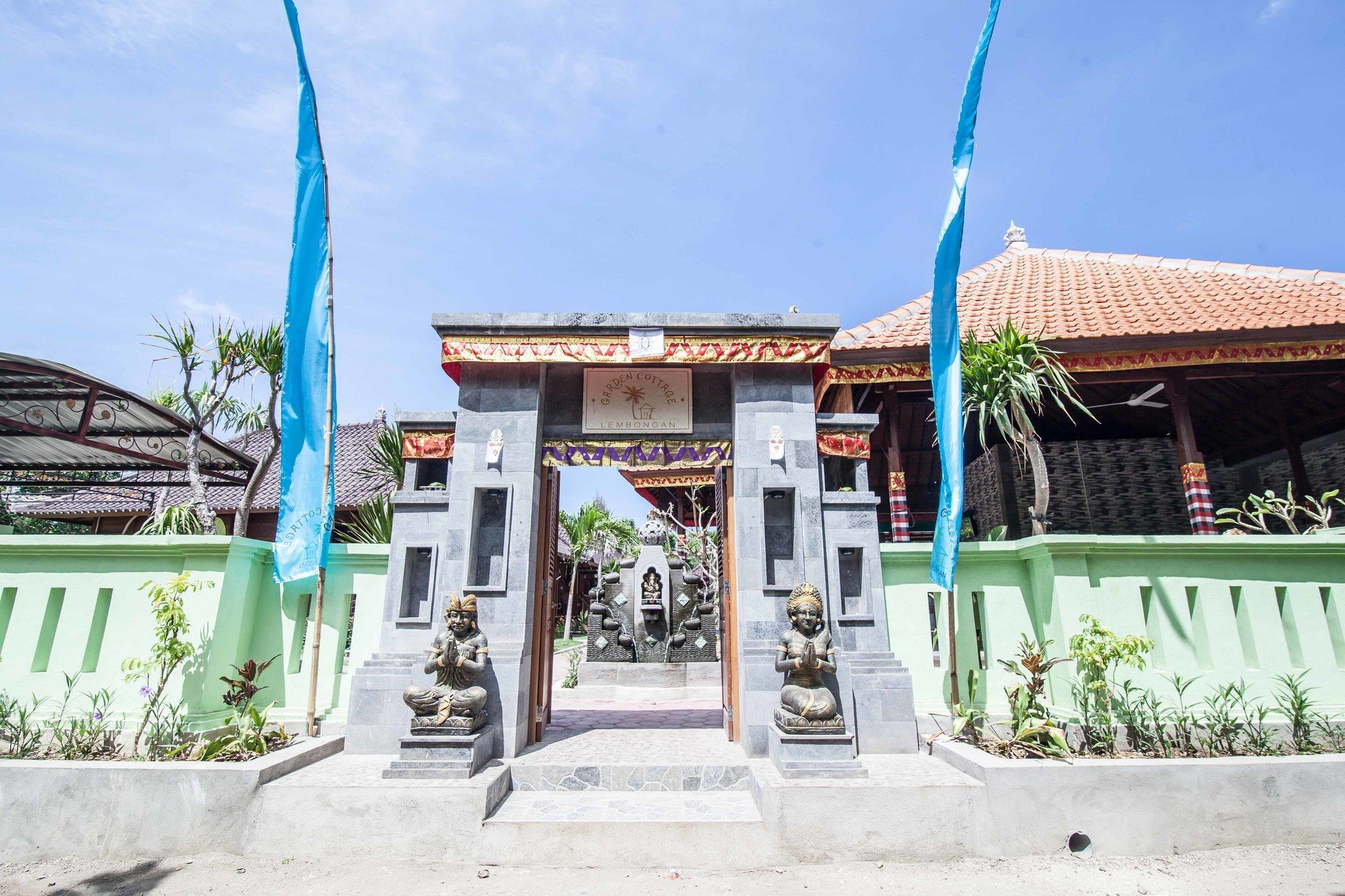 Garden Cottage Lembongan & Hostel Нуса Лембонган Екстериор снимка